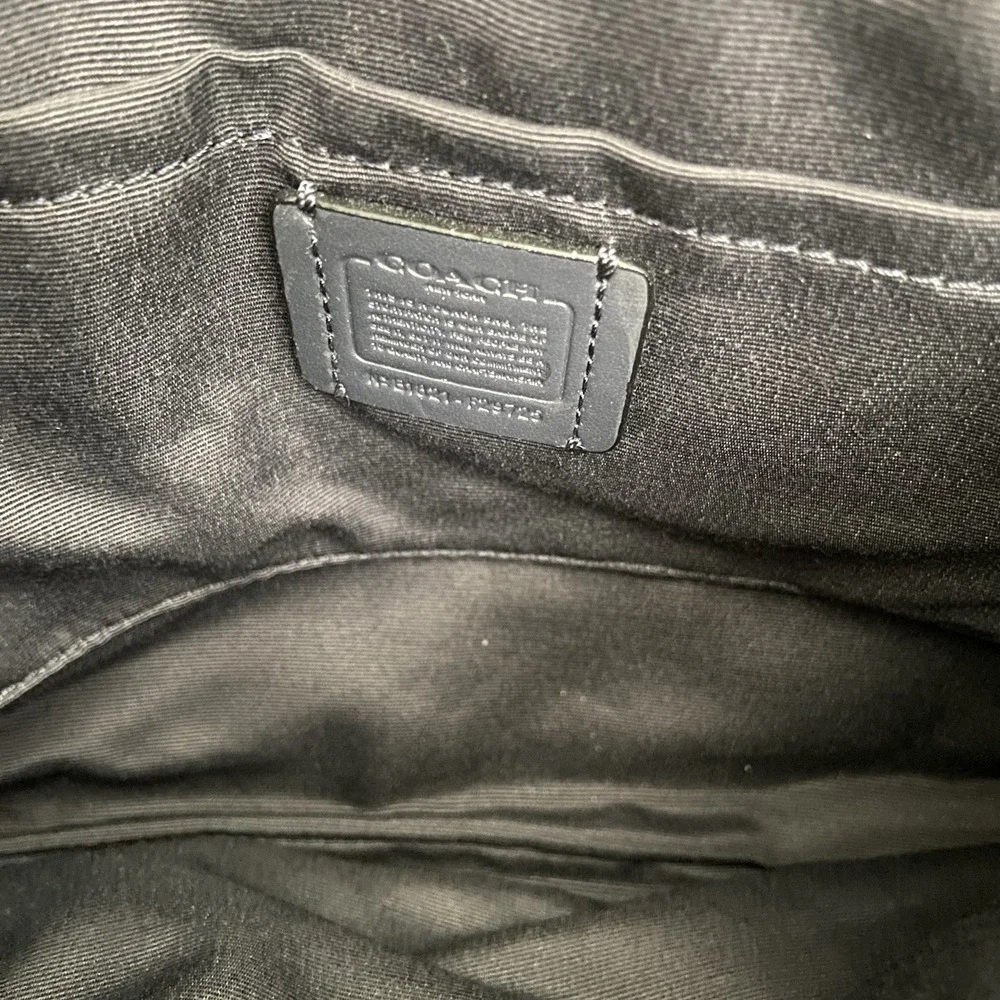 Coach Signature East West Pop Up Crossbody Bag Black Gray f29725 EUC - Picture 6 of 9